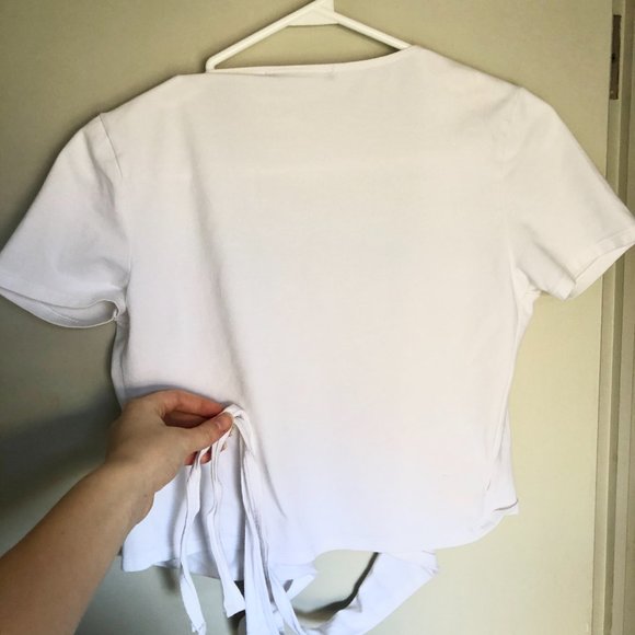 Brandy Melville Rae Wrap Short Sleeve White - Picture 3 of 4